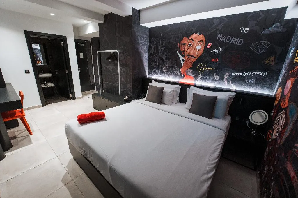 Double or Twin DELUXE WITH JACUZZI Room, So City Hotel, Malta
