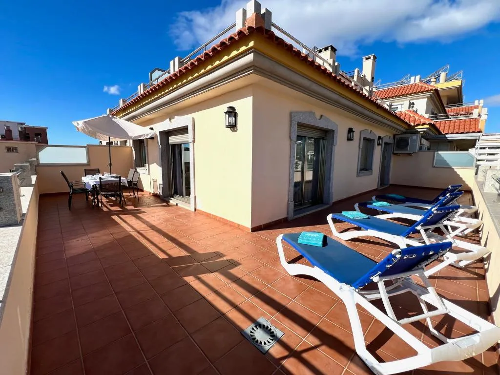 APARTMENT TWO BEDROOMS WITH TERRACE Room, Mediterraneo Real, Costa Del Sol