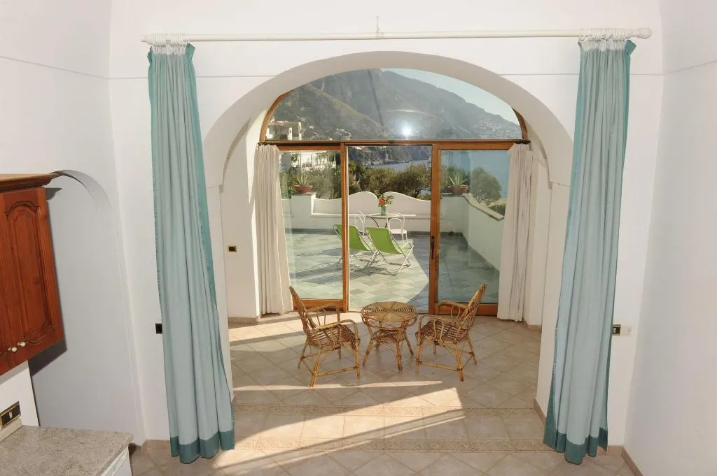 Room, Hotel Dimora Fornillo, Naples