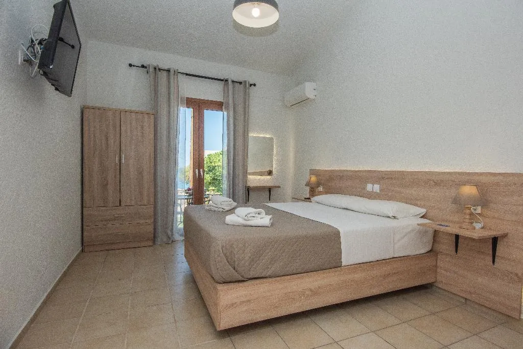 STUDIO CAPACITY 2 Room, Athina Villas, Crete