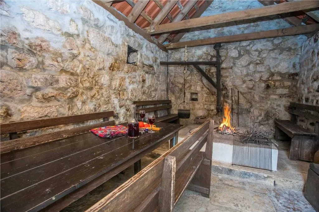 APARTMENT WITH AIR CONDITIONING Room, Apartmani Seljacka Kuca, Split