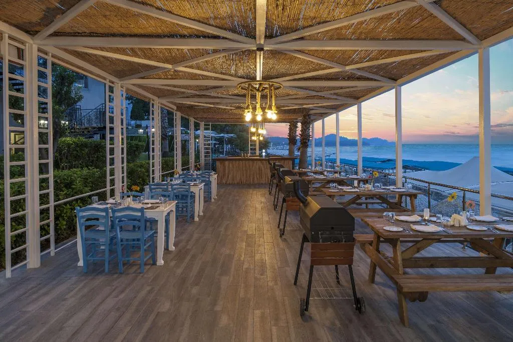Restaurant, DoubleTree By Hilton Antalya Kemer, Antalya