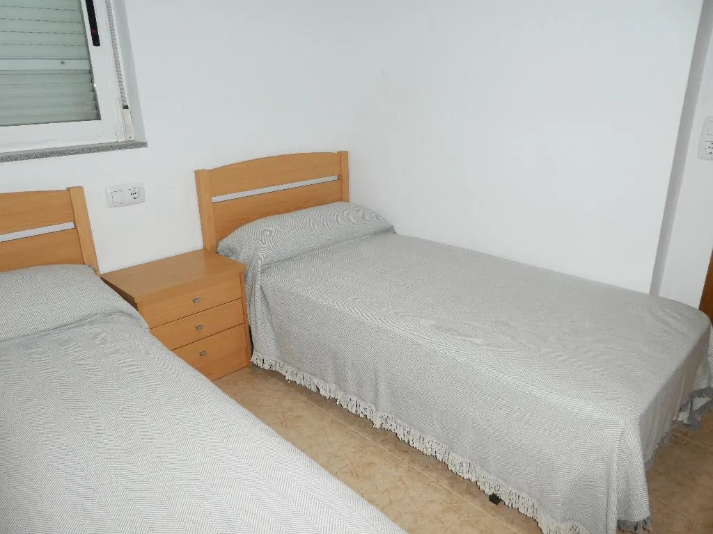 APARTMENT CAPACITY 4 ONE BEDROOM Room, Apartamentos Tavernes Gandia 3000, Valencia