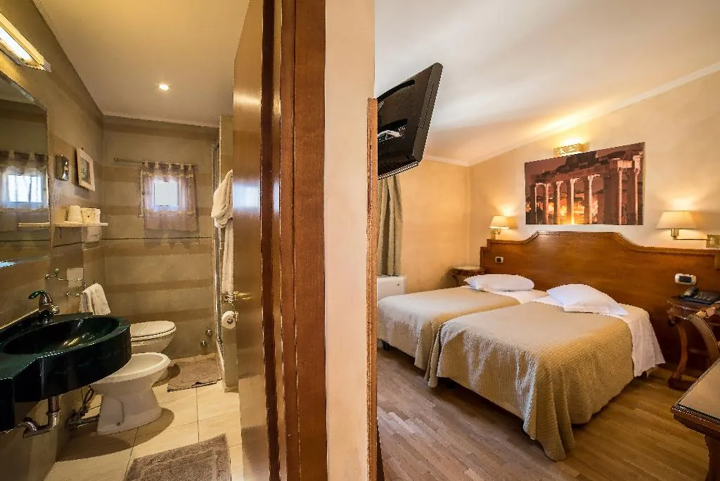 Double or Twin STANDARD Room, Kent, Rome