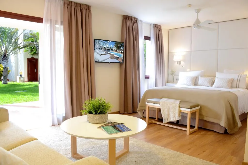 JUNIOR SUITE PREMIUM Room, Alua Suites Fuerteventura, Fuerteventura