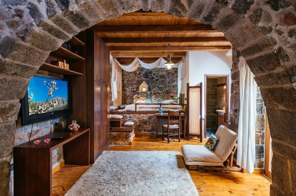 Room, Vasilikata, Crete