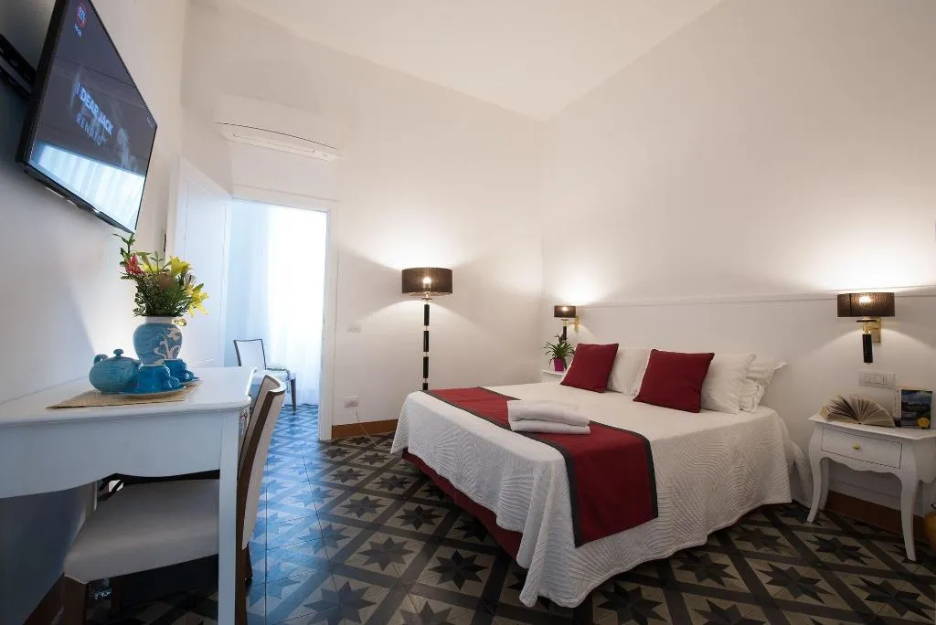 Room, Amalfi Luxury House, Naples