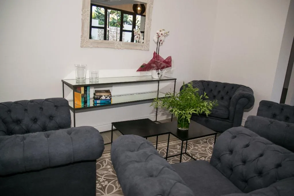 Lobby, Petit Sant Miquel, Majorca