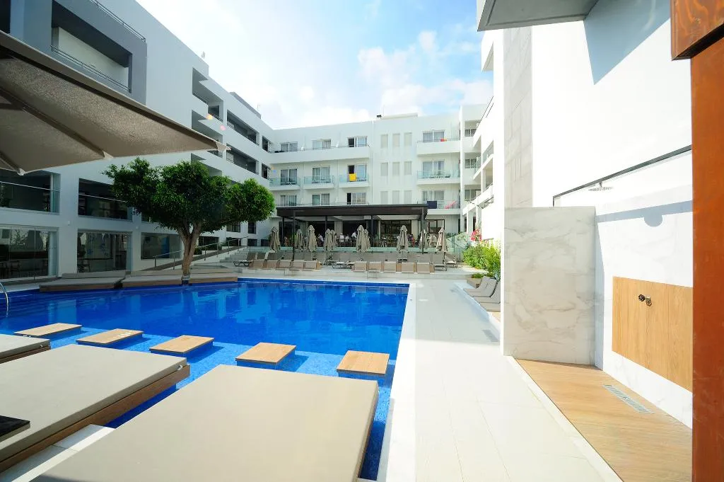 Terrace, Atrium Ambiance Hotel, Crete