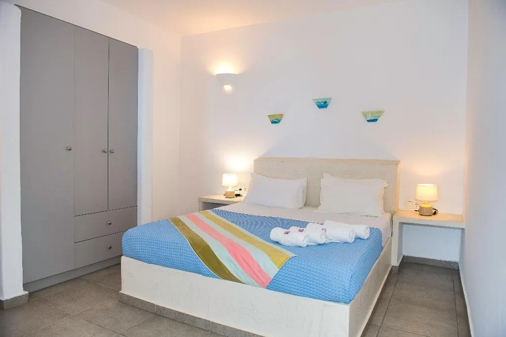 Double or Twin DELUXE Room, The Last Sunbeam, Santorini