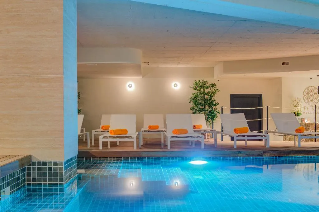 Pool, Noru Hotel, Malta