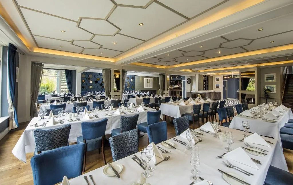 Restaurant, Sandymount Hotel, Dublin