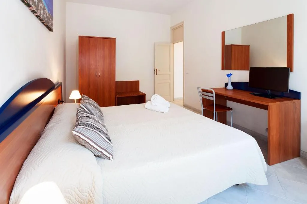Room, Al Piazza Marina B&B, Palermo