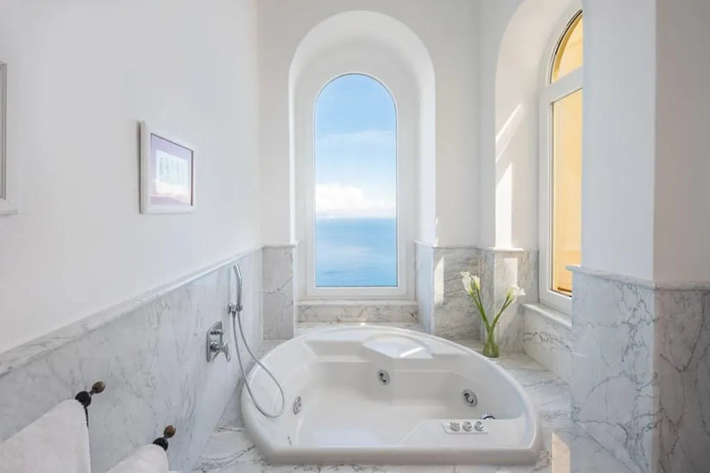 SUITE STANDARD Room, Caesar Augustus, Naples