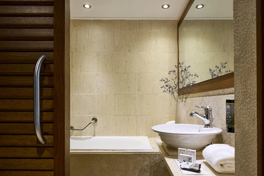 BUNGALOW SEA VIEW Room, Aquila Elounda Village Resort, suites & spa, Crete