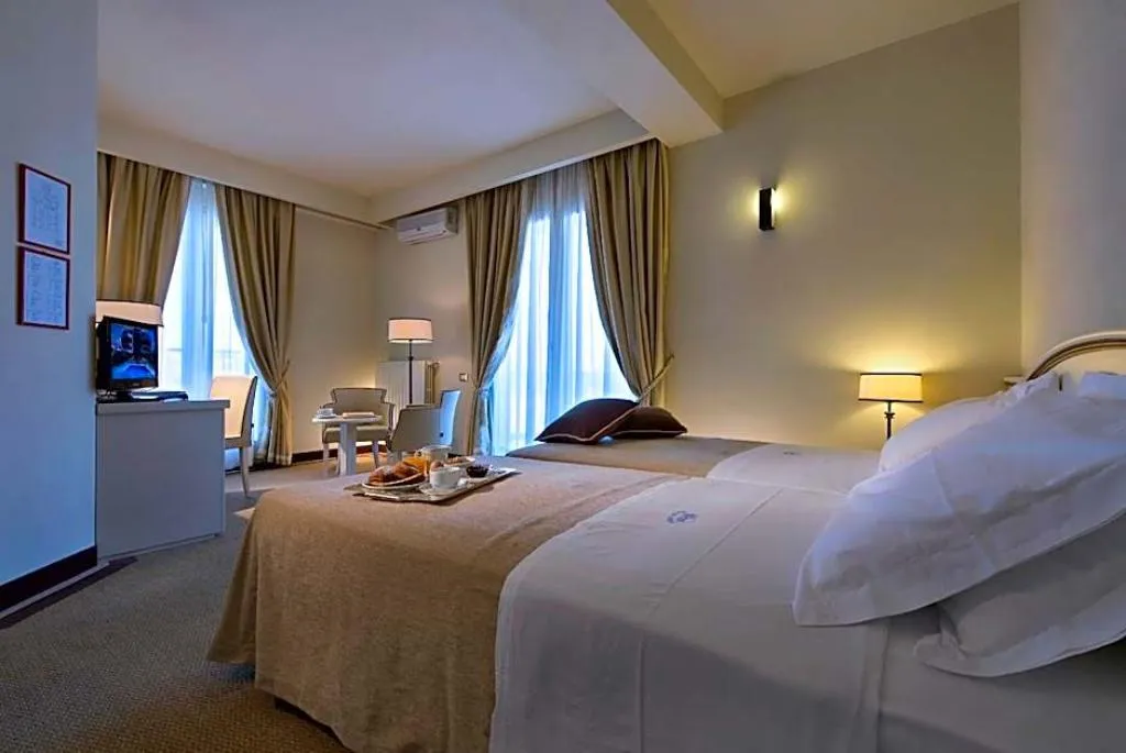 JUNIOR SUITE STANDARD Room, Hotel Ariston Molino, Venice