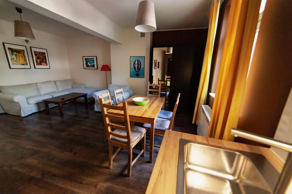 APARTMENT TWO BEDROOMS Room, Lounge Apartments, Krakow