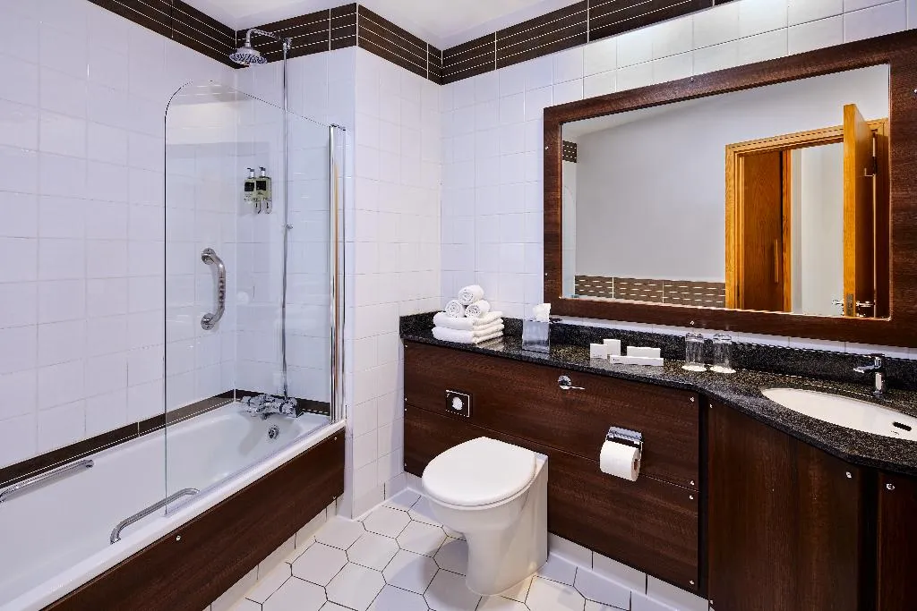 DOUBLE STANDARD Room, Handel's Hotel, Dublin