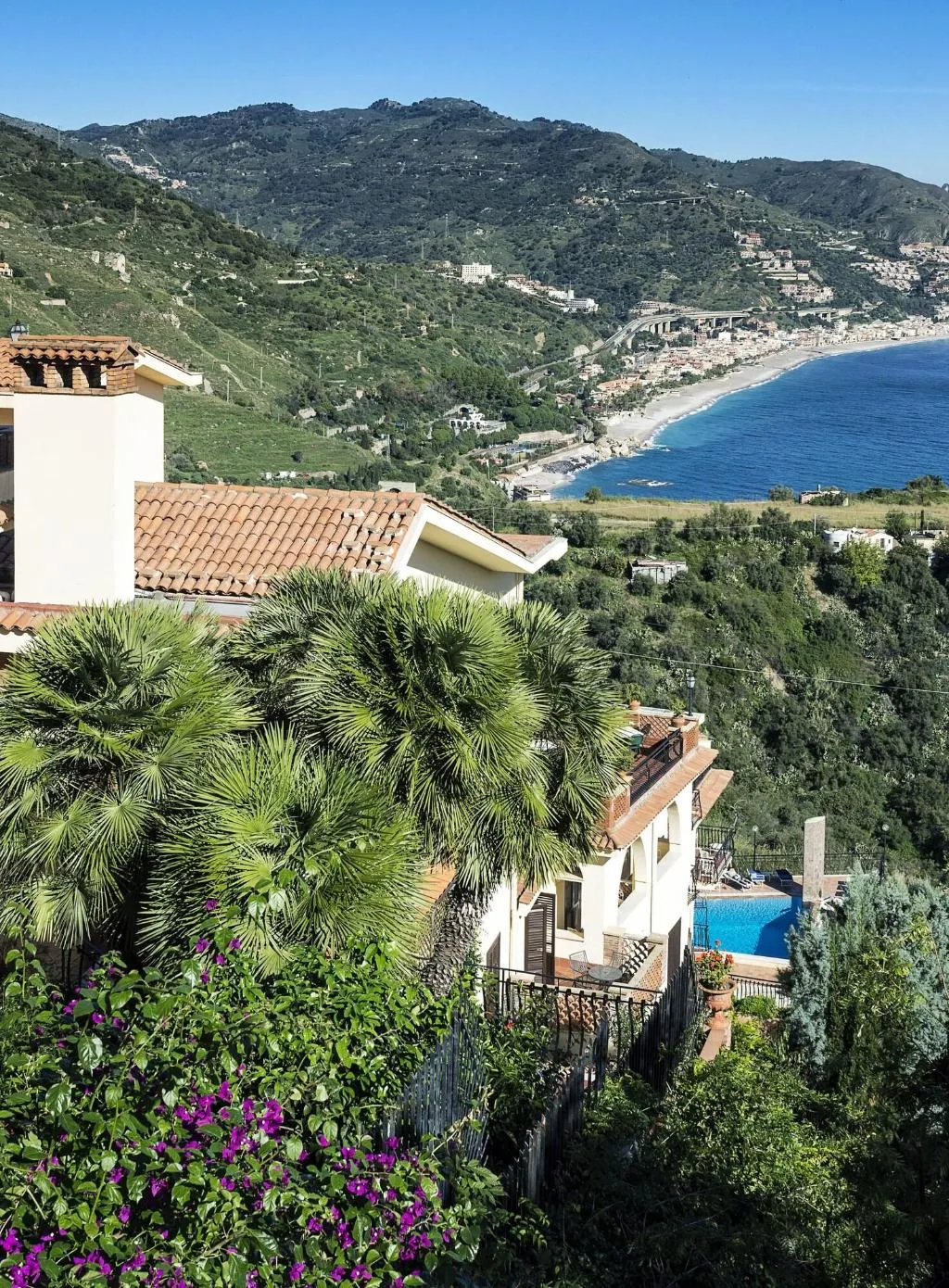 General view, Sirius, Taormina