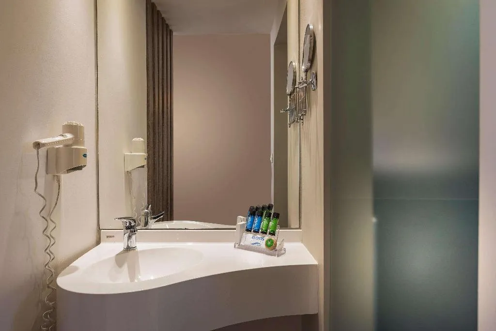 Room, Elotis Suites, Crete