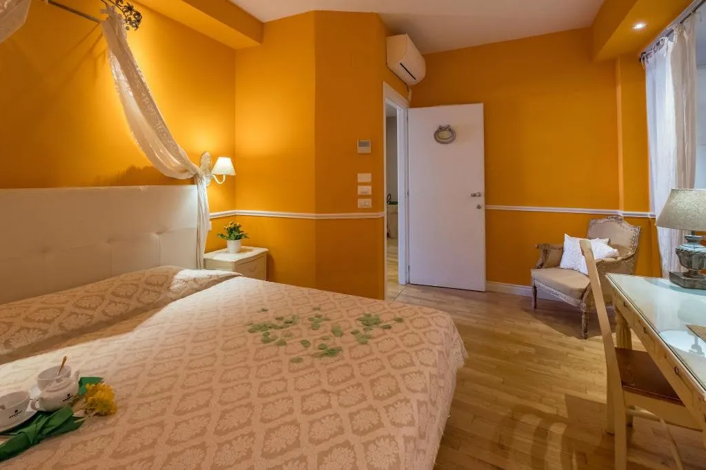 Room, B B Emozioni Fiorentine, Florence