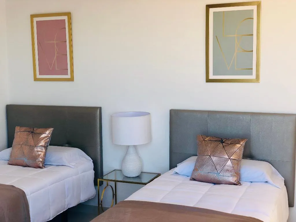 VILLA THREE BEDROOMS Room, Infinity Views Village, Lanzarote