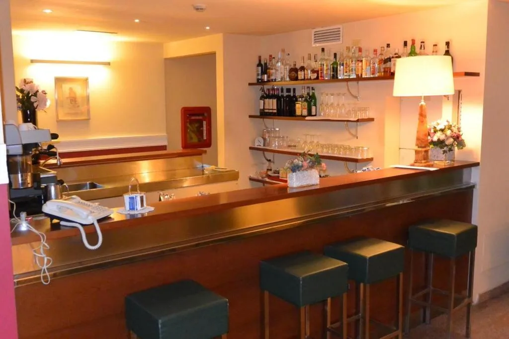 Bar, Hotel Gran Duca Di York, Milan