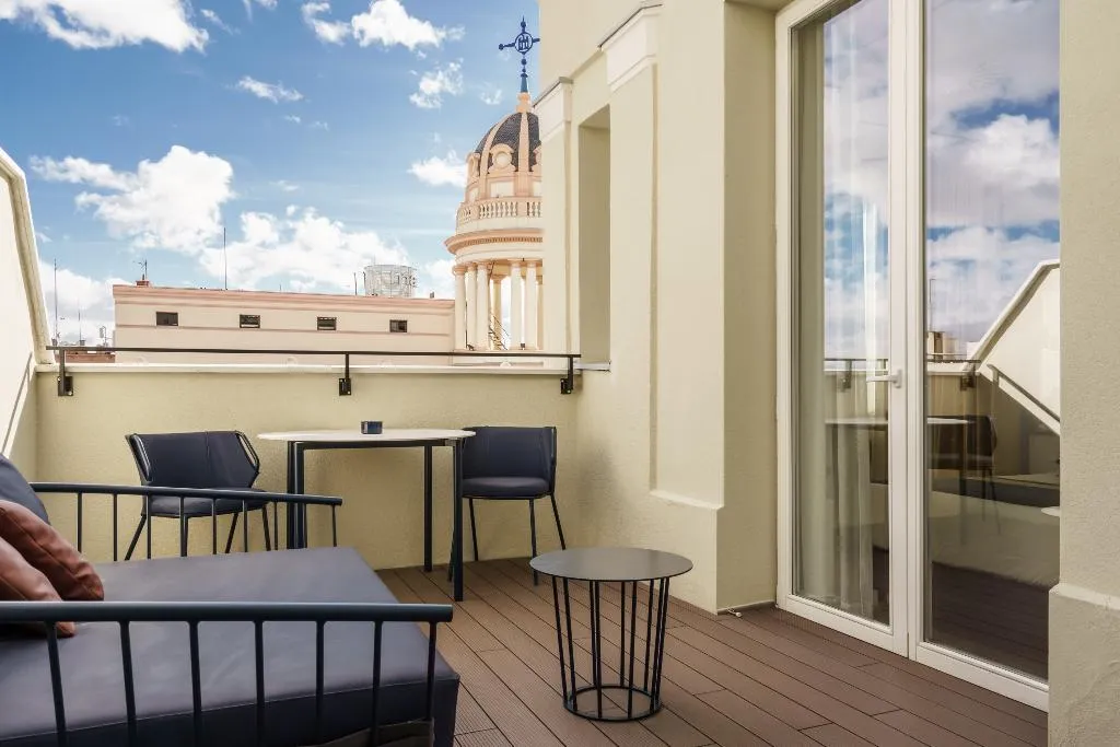 STUDIO WITH TERRACE Room, Smartrental Collection Gran Vía Centric, Madrid