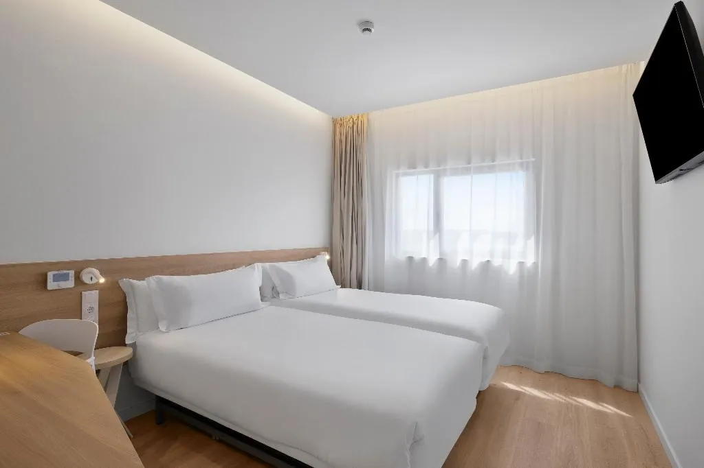 TWIN STANDARD Room, B&B Hotel Viana Do Castelo, Porto