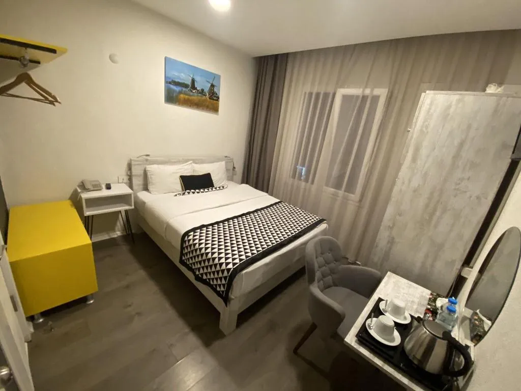 General view, Piano Hotel, Izmir