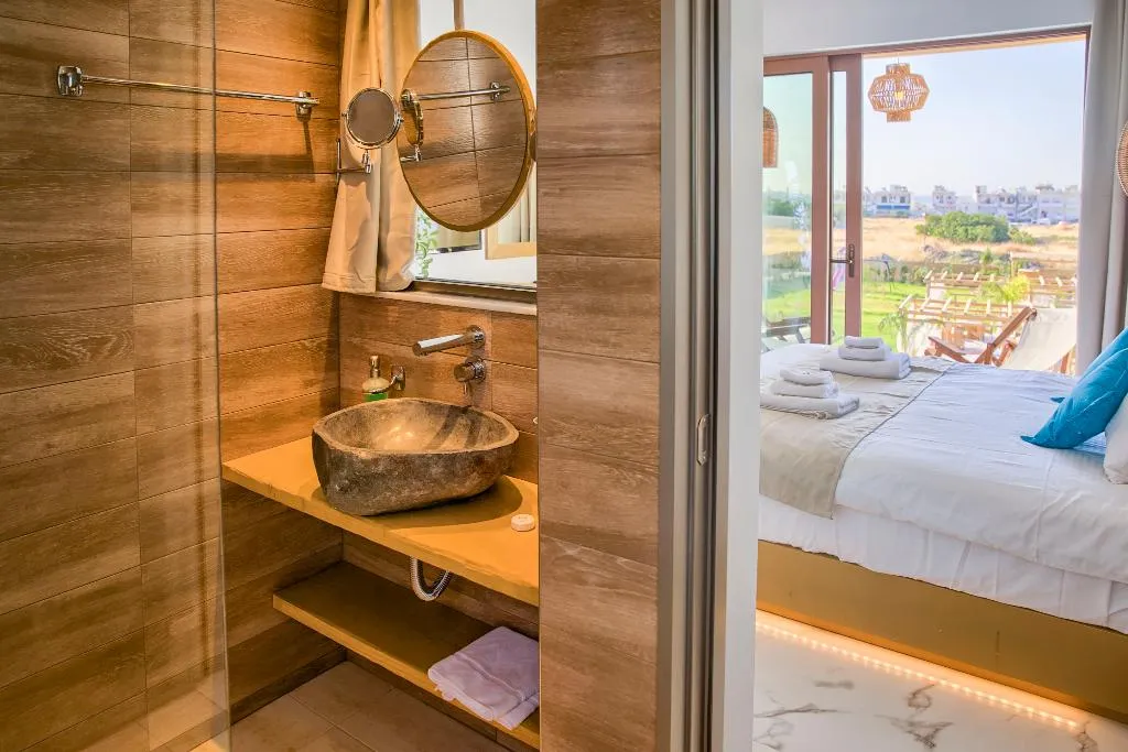 JUNIOR SUITE DELUXE WITH PRIVATE POOL Room, Alia suites & Alia beachfront suites and spa, Rhodes