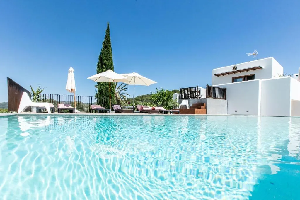 Sports and Entertainment, Can Skye, Ibiza