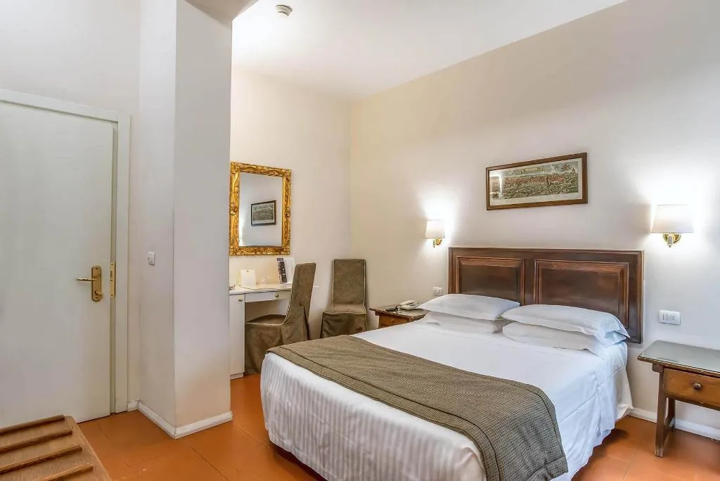 DOUBLE SINGLE USE STANDARD Room, Machiavelli Palace, Florence