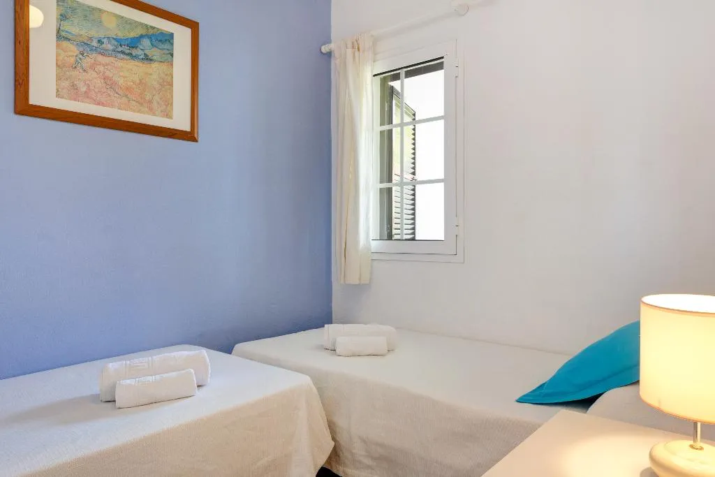 APARTMENT TWO BEDROOMS Room, Son Bou Playa Gold, Menorca