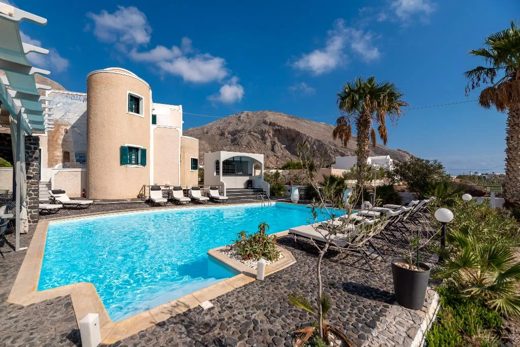 General view, Villa Anemomilos Perissa, Santorini