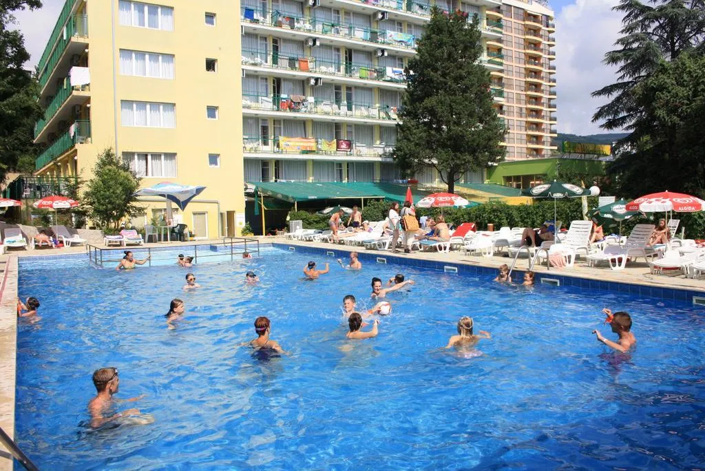 General view, Sunny Varshava, Varna