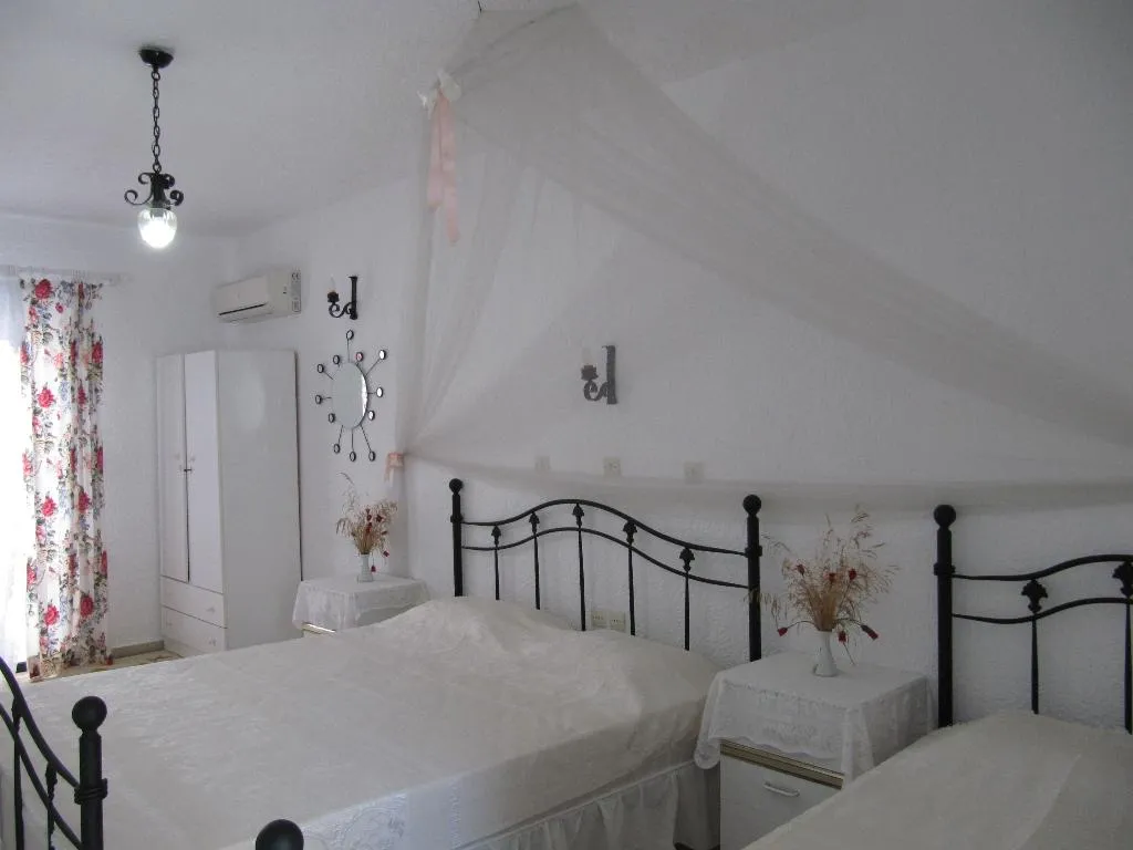 STUDIO WITH BALCONY Room, Castellino Studios, Rhodes