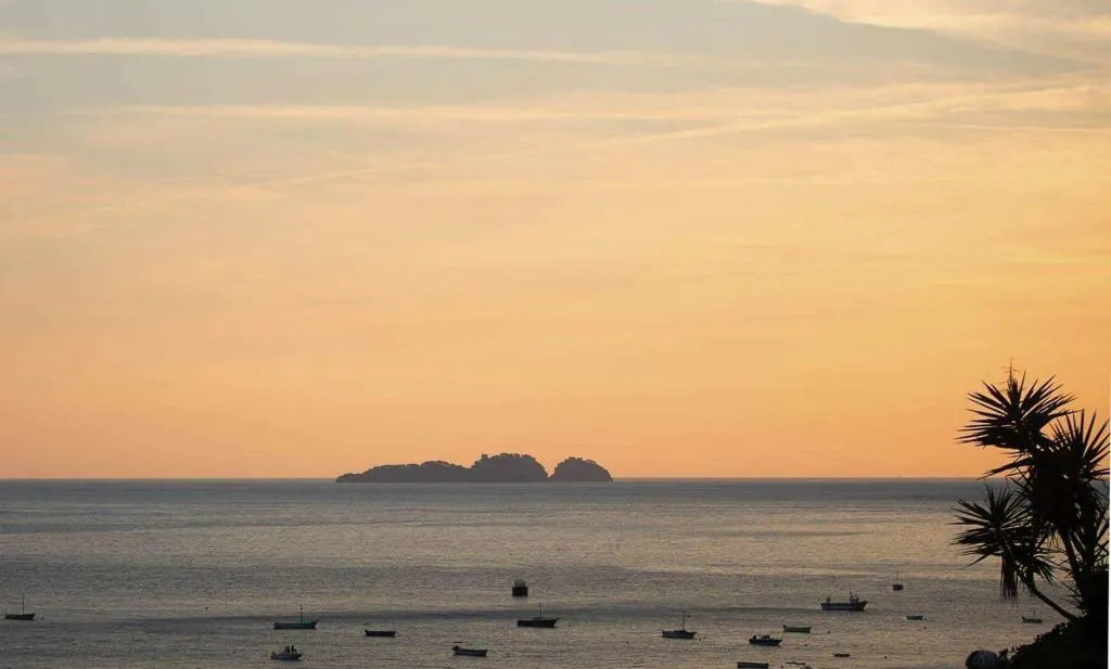 Beach, Covo dei Saraceni, Naples