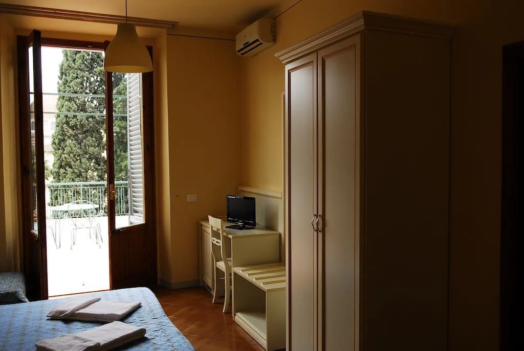 General view, Hotel Marine, Florence