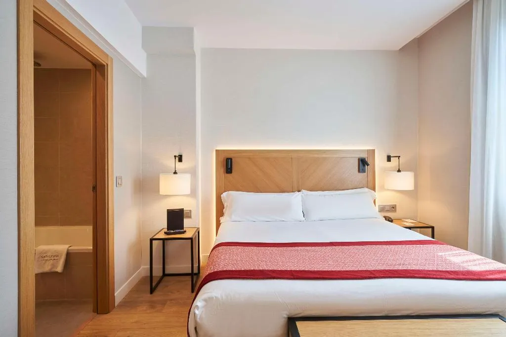 Room, Catalonia Eixample 1864, Barcelona