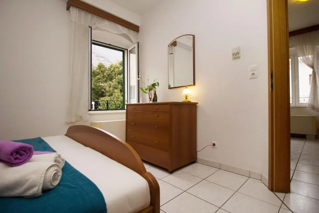 TRIPLE WITH KITCHENETTE Room, Palac, Split