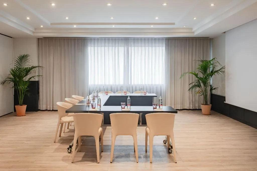 Conferences, Madrid Alameda Aeropuerto Affiliated By Melia, Madrid