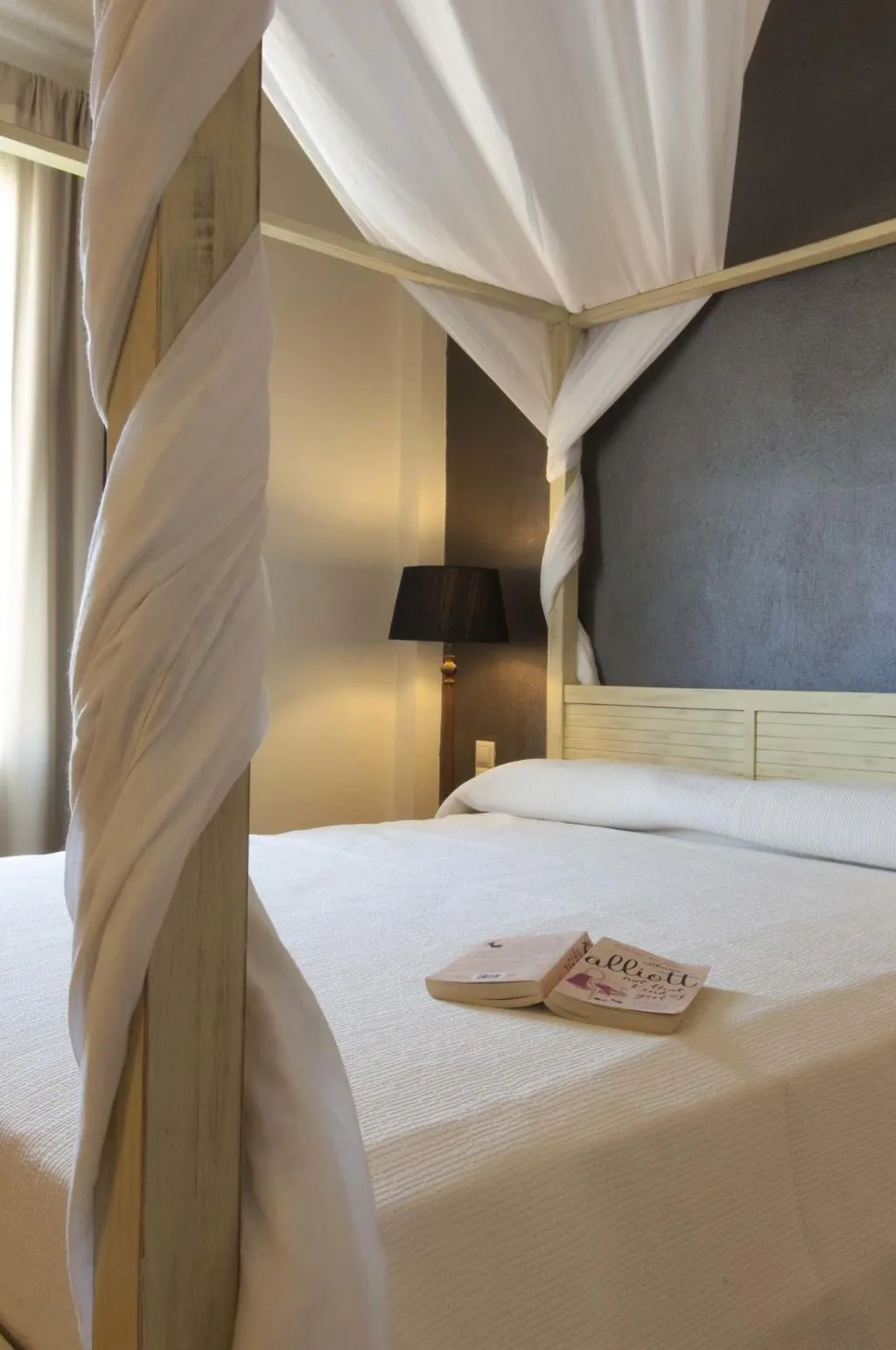 Room, Paradise Island Villas, Crete
