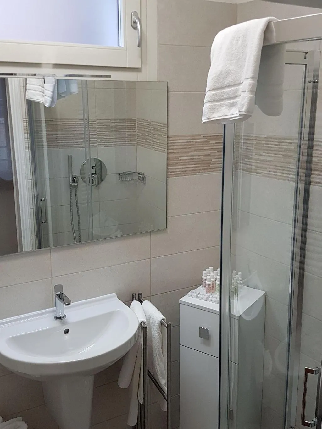 APARTMENT SUPERIOR RIVER VIEW Room, AD Place Venice, Venice