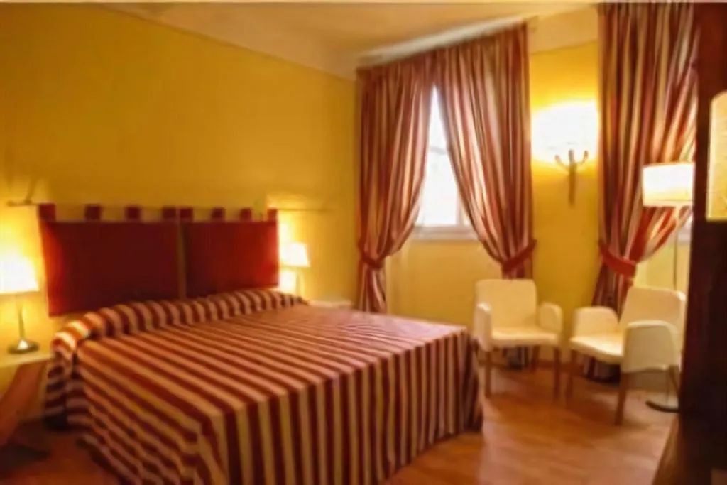 Room, A Florence Cathedral View, Florence