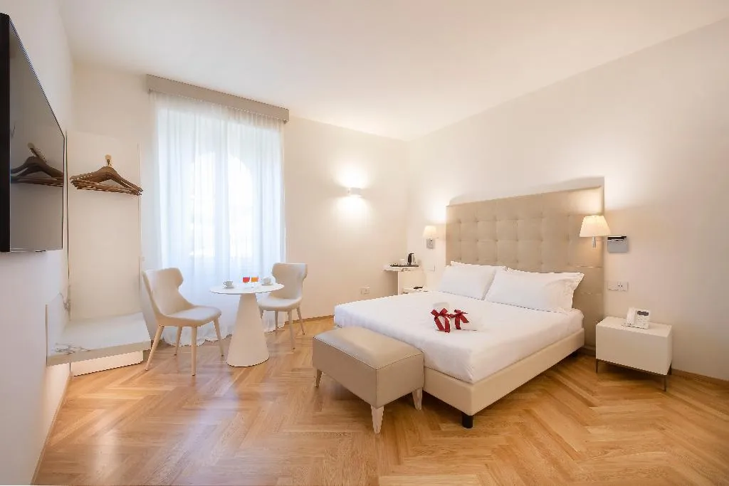 DOUBLE EXECUTIVE Room, Alexander, Perugia