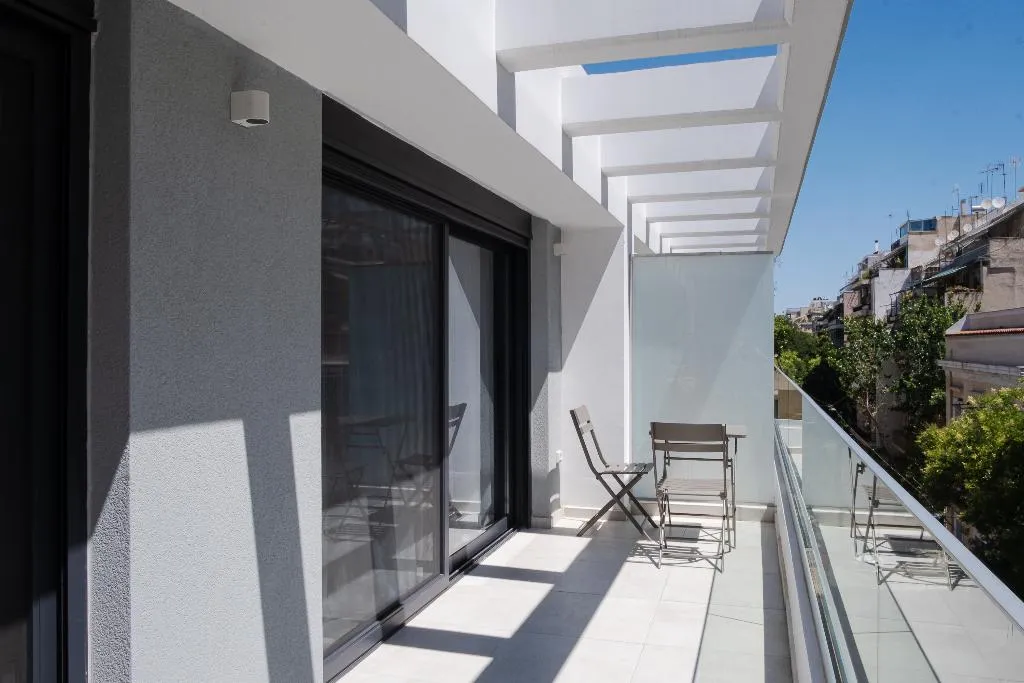 APARTMENT SUPERIOR WITH BALCONY Room, Noon Smart Residences, Athens