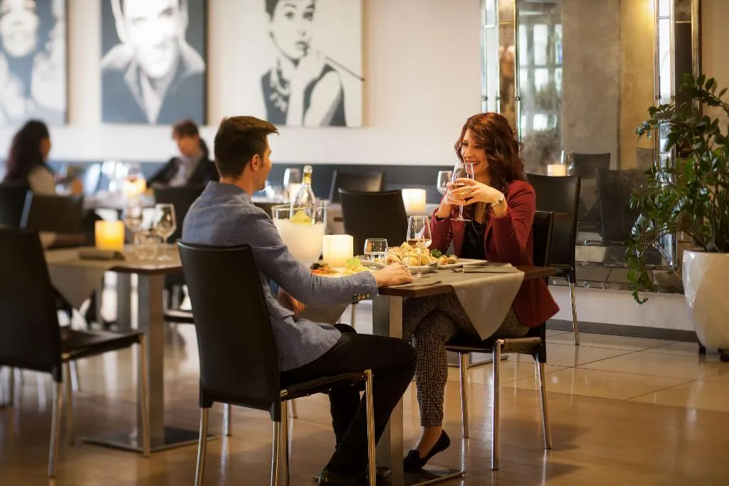 Restaurant, Just Hotel Lomazzo Fiera, Milan