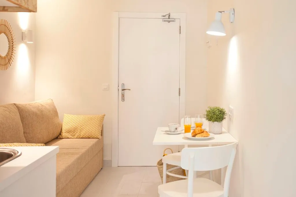 STUDIO STANDARD Room, Cala Morlanda Estudios, Majorca