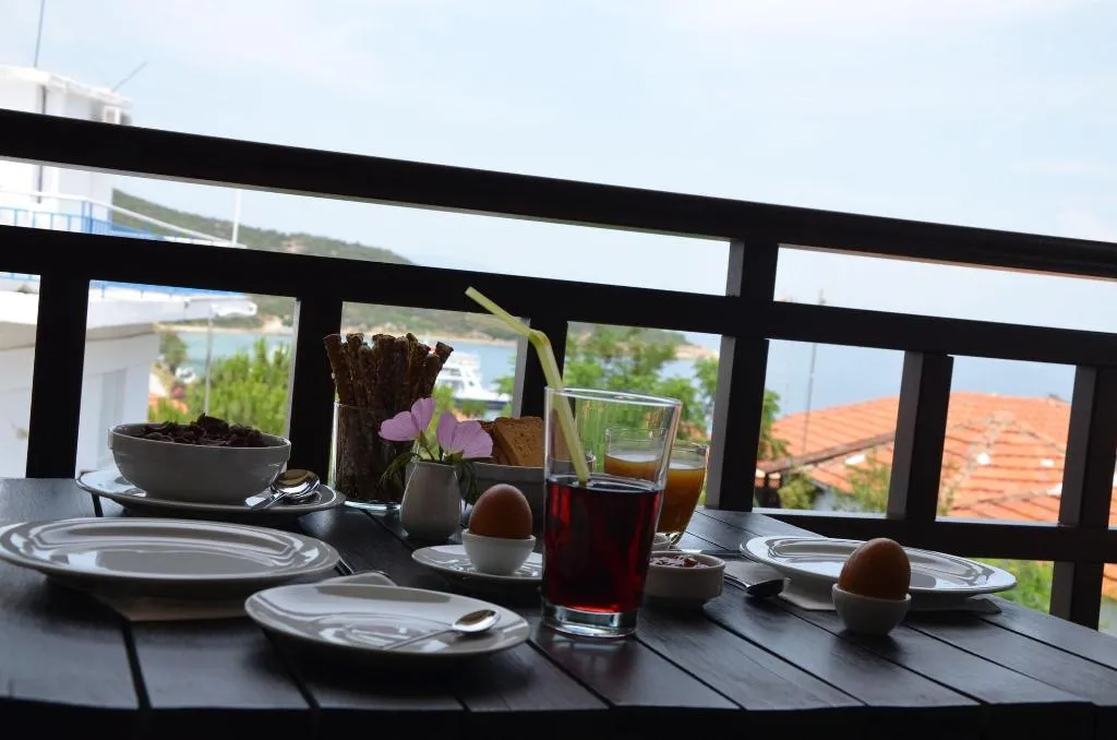 Restaurant, Helianthus Guesthouse, Thessaloniki